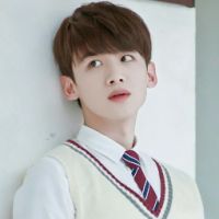 夏至未至陆之昂头像帅气学生风黑白男生动漫头像耳机