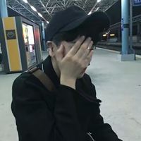 霸气超拽的个性qq头像男生伤心时图片
