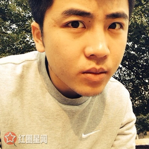 校花黄灿灿和男友热吻被扒 为什么现如今的黄灿灿变得越来越丑