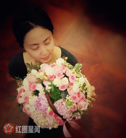 黄磊三胎生了吗 黄磊为爱妻孙莉送上甜美祝福图片