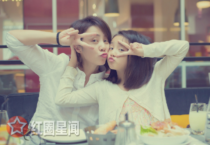 黄磊三胎生了吗 黄磊为爱妻孙莉送上甜美祝福图片