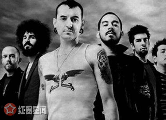 查斯特·贝宁顿纹身有什么含义 林肯主唱死亡证明书出炉图片