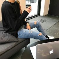 最新帅气潮流qq头像白色系男生动画片图片