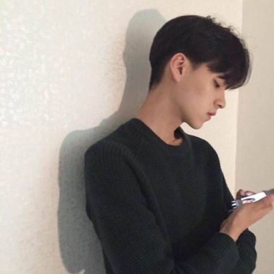 帅气的帅哥明星头像大全抽烟图男生头像带字图片