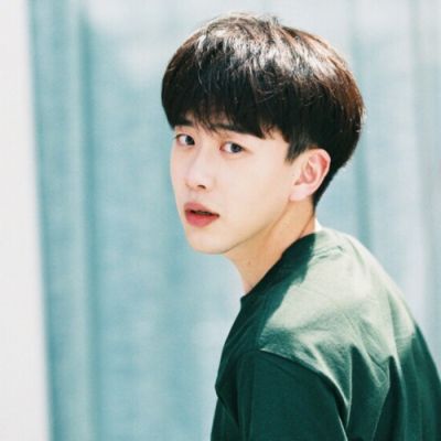 帅气的帅哥明星头像大全抽烟图男生头像带字图片