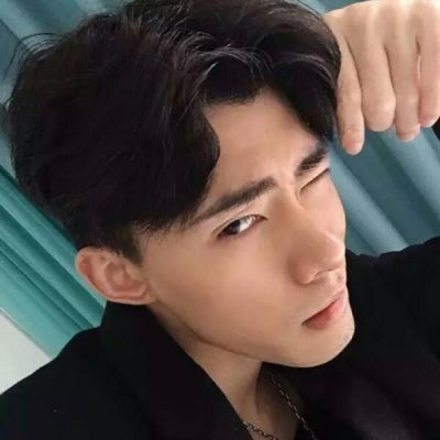 2018最新版qq头像Qq头像男生带字 帅气图片