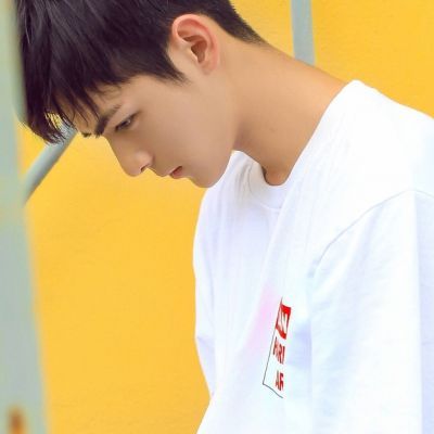2018最新版最帅夜晚男生孤独伤感抑郁头像图片