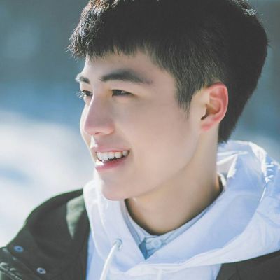 最新qq头像帅气霸气男生头像 高冷图片