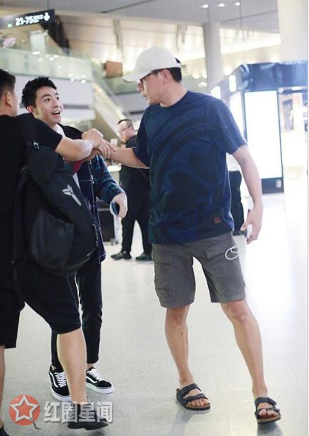selina俞灏明烧伤事件大起底 俞灏明偶遇刘烨秒变迷弟图片
