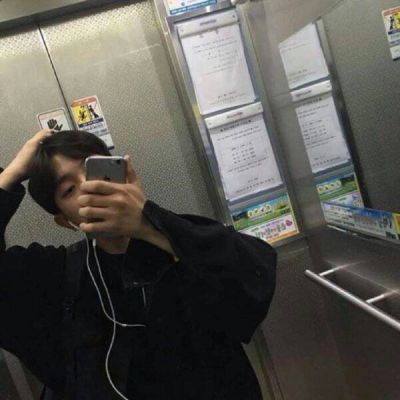 最霸气超拽的求一个男生抱着猫的动漫头像图片