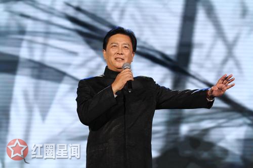 唐国强的第二任妻子是谁 唐国强谈小鲜肉引人深思图片