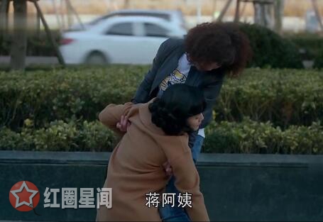 国民大生活赵燕扮演者是谁喜欢谁 赵燕气晕陆母帮倒忙图片