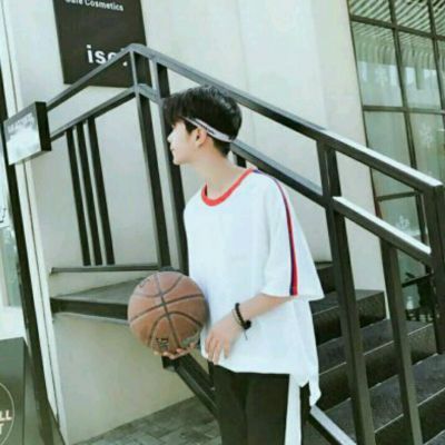 qq头像男生图片黑白图片