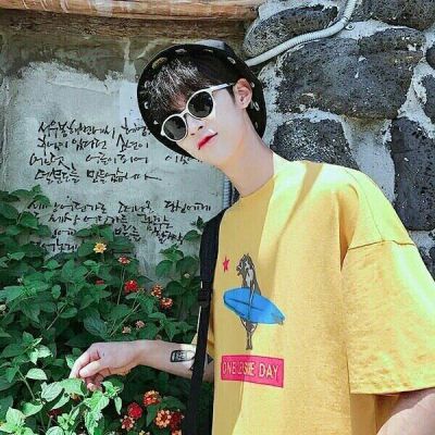 qq头像男生图片黑白图片