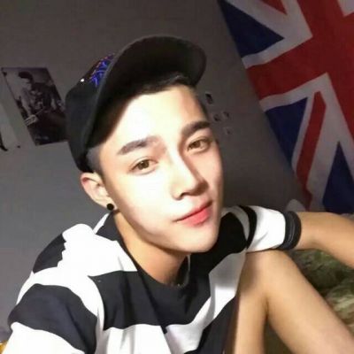 霸气的自残男生QQ头像图片