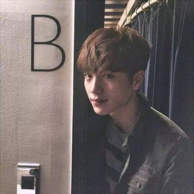 帅气头像人物唯美意境男生头像图片
