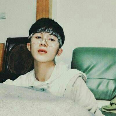 男生捂死女生头像图片