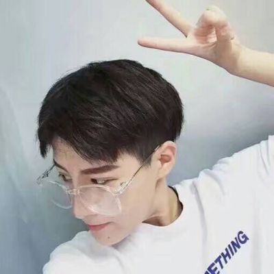 帅哥图片头像90后高清一个人2018最新动漫头像男生个性帅气头像图片