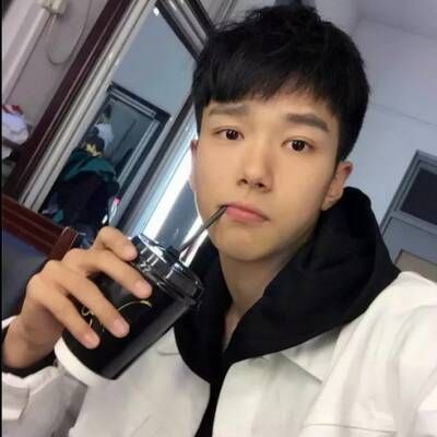 帅哥图片头像90后高清一个人2018最新动漫头像男生个性帅气头像图片