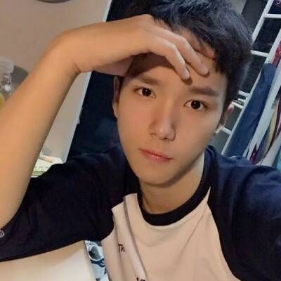 帅哥图片头像90后高清一个人2018最新动漫头像男生个性帅气头像图片