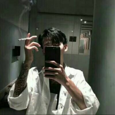 qq头像万圣节衣服男生头像大全图片