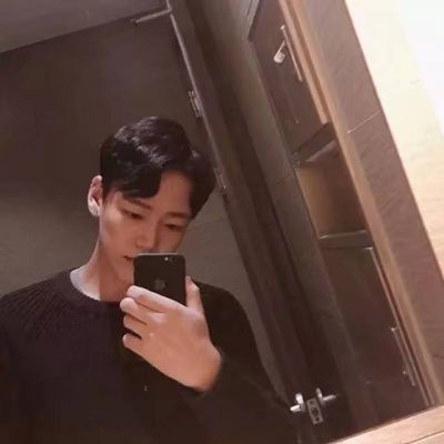 拿手机自拍的个性男卡通可爱头像男生头像小清新图片大全图片图片