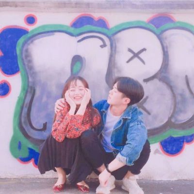真实逗比情侣头像男女各一张简约的小人头像男生图片