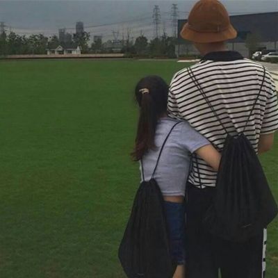 霸气恩爱情侣贴吧头像撒娇搞怪男生开心大笑头像图片动漫图片