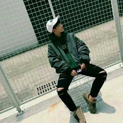 90后酷的纹身头像男生头像图片