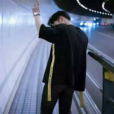 2018个性头像男生卡通艺术头像图片