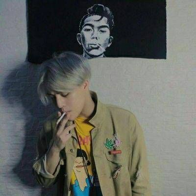 超拽头像戴帽子的男生韩国头像图片