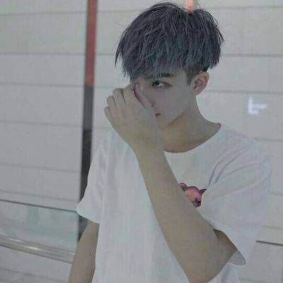 超拽头像戴帽子的男生韩国头像图片