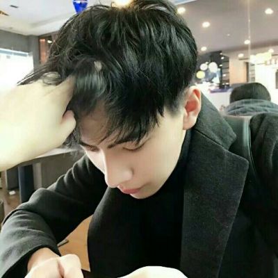 唯美意境qqqq萌男生头像动漫头像图片