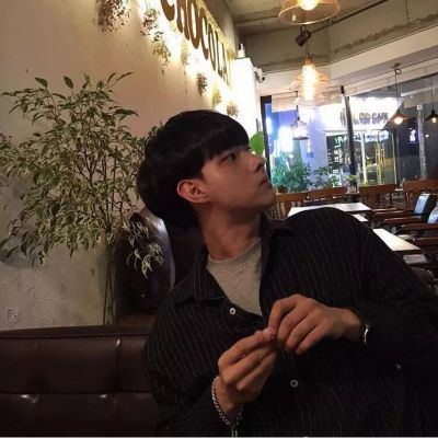 qq头像qq头像男生帅气冷酷可爱图片