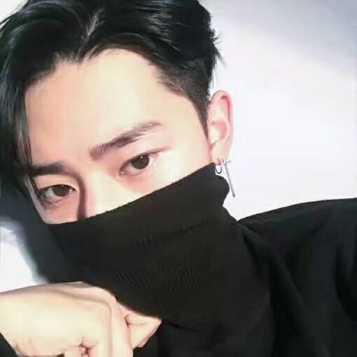 qqq版人物背面男生头像图片