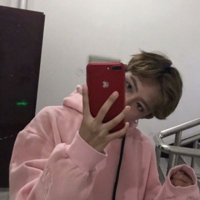qqq版人物背面男生头像图片