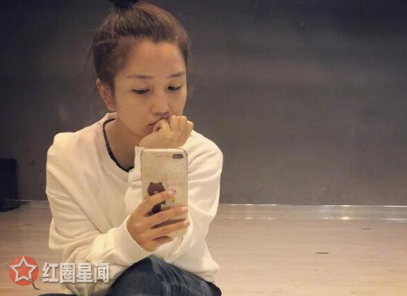 何洁和释小龙会复合吗 何洁被爆新恋情对方是谁图片