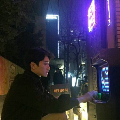 微信头像伤感男生点烟头像图片