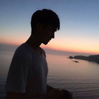 微博情侣头像一男一女2018最新头像框推荐男生图片
