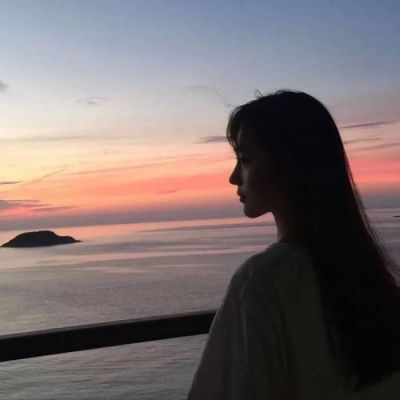 微博情侣头像一男一女2018最新头像框推荐男生图片