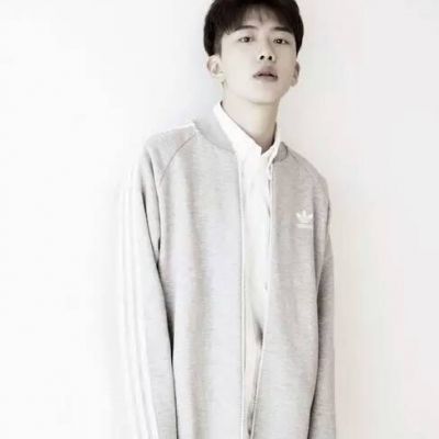qq头像小奶糖男生头像霸气图片