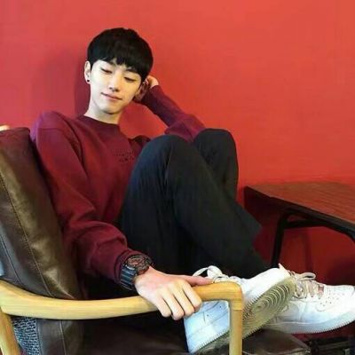 2018年非主流头像男生头像千千万这个男人占一半图片