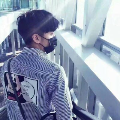微信头像侧面男生头像素描简单图片