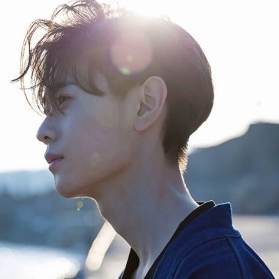 微信头像侧面男生头像素描简单图片