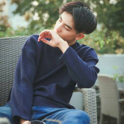 qq可爱头像微信男生好看头像 真人图片