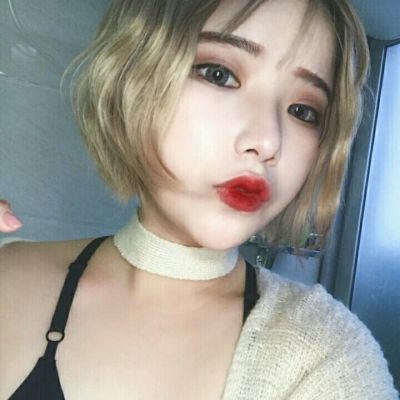 qq上好看的头像女生图片