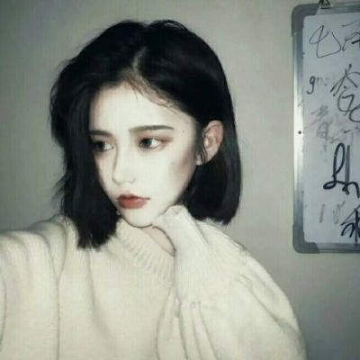 qq上好看的头像女生
