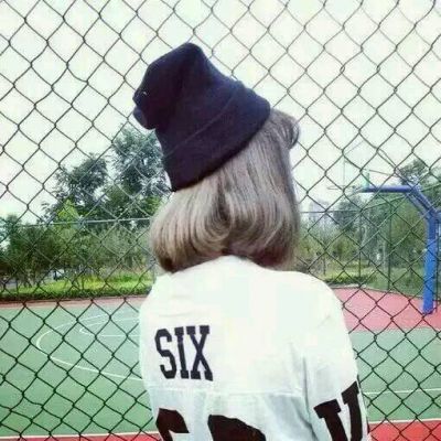 qq上好看的头像女生