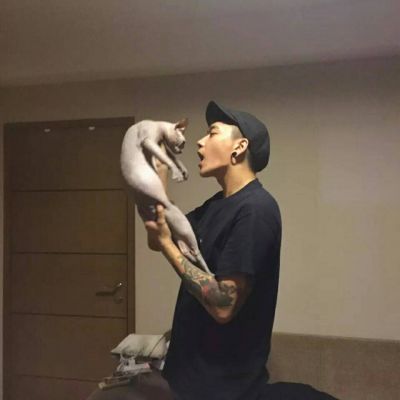 2018最新超拽帅气12岁男生的qq头像卡通图片