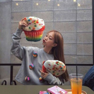 qq女生头像部位下身图片